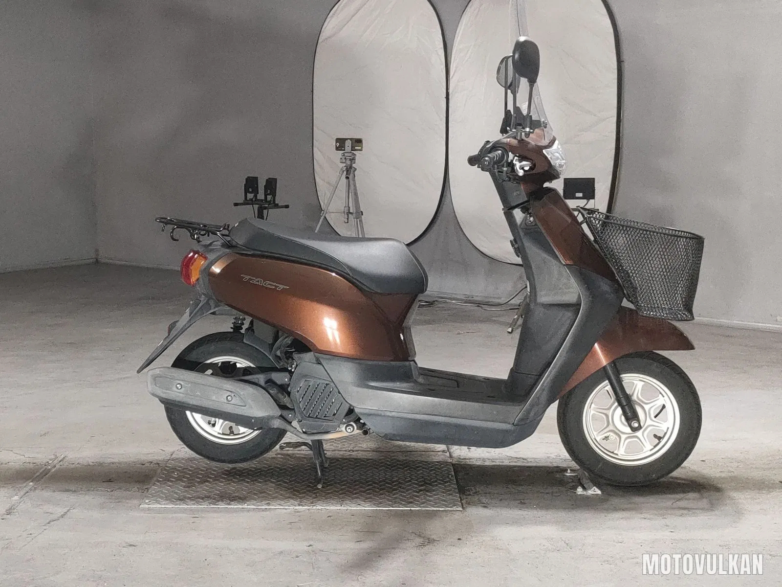 Honda Tact Basic