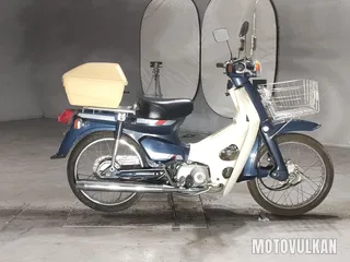 Honda Super Cub 50 Custom