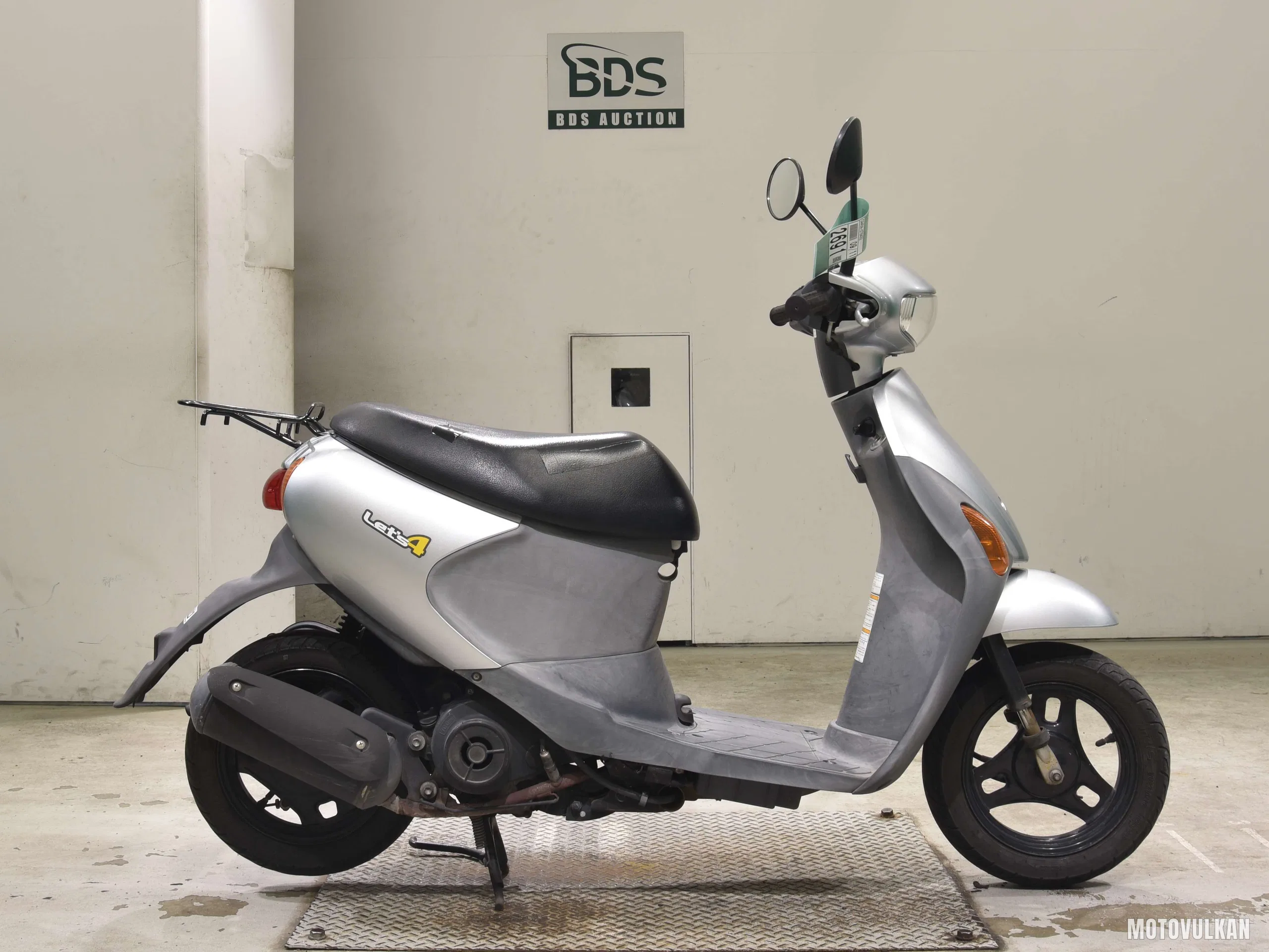 Suzuki LET'S4