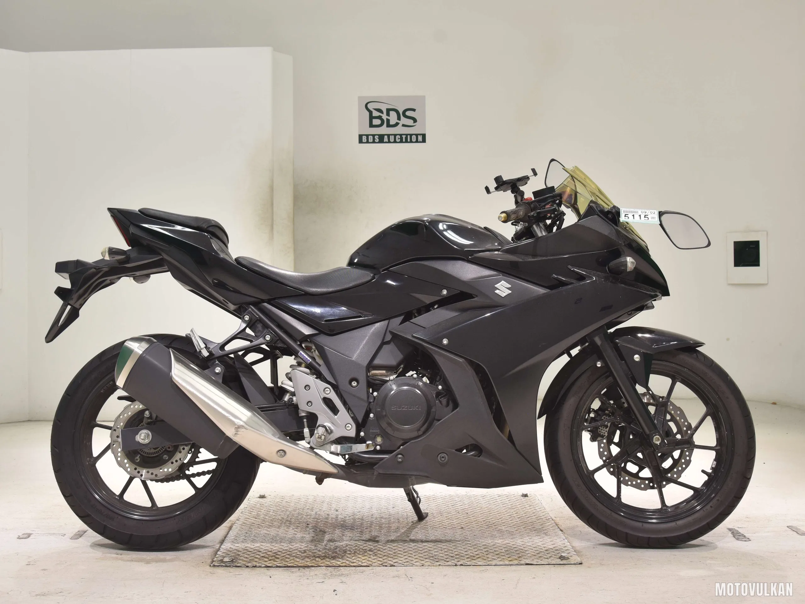 Suzuki GSX250R