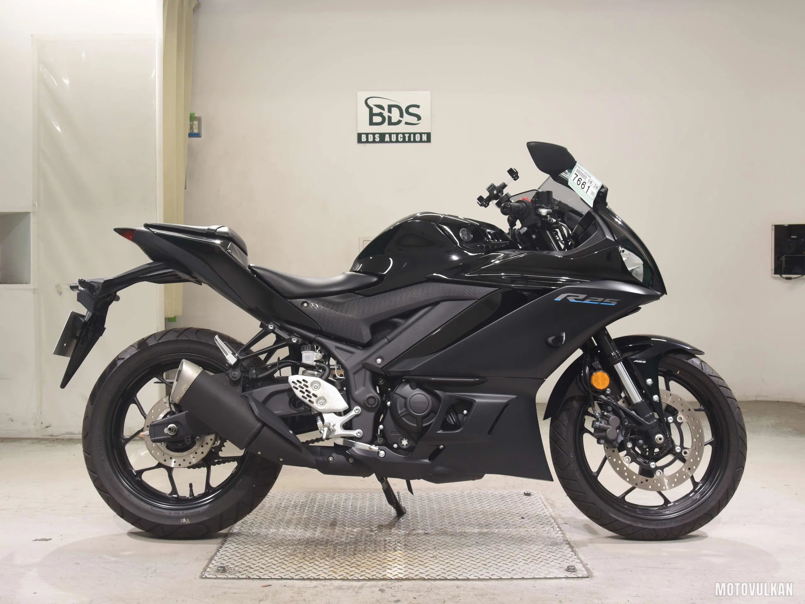 Yamaha YZF-R25A