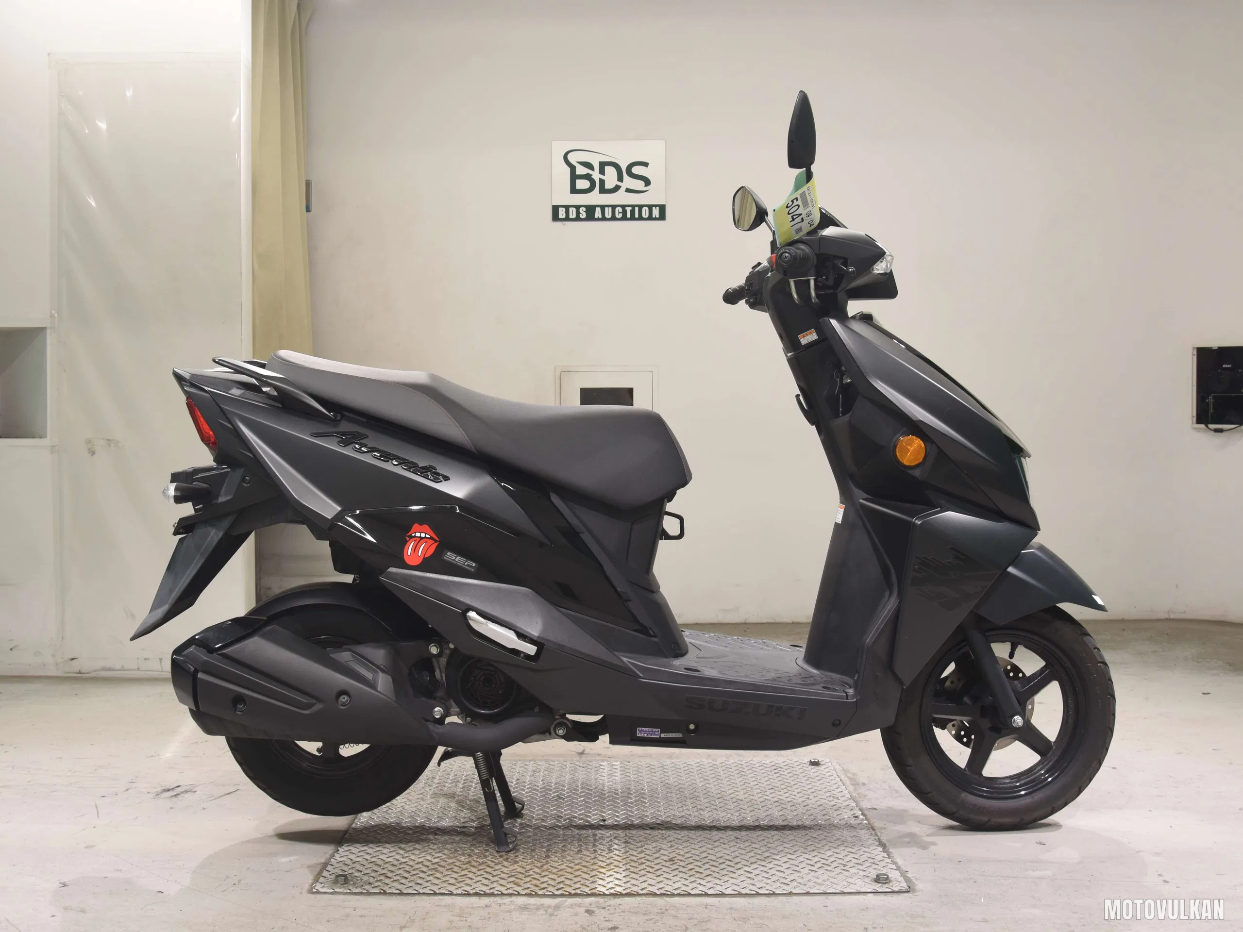 Suzuki AVENIS125-2