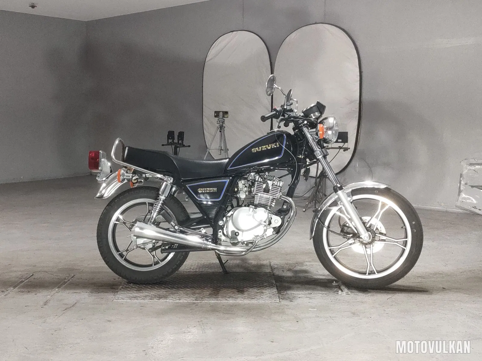 Suzuki GN125H