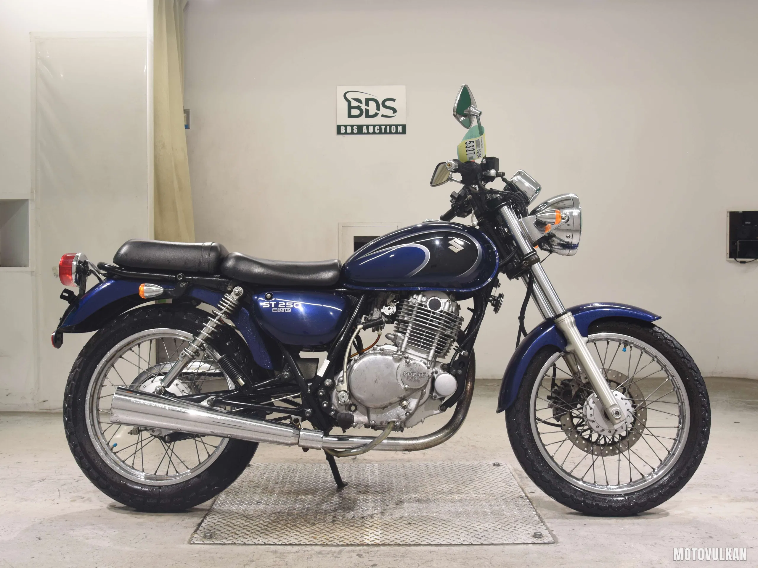 Suzuki ST250E