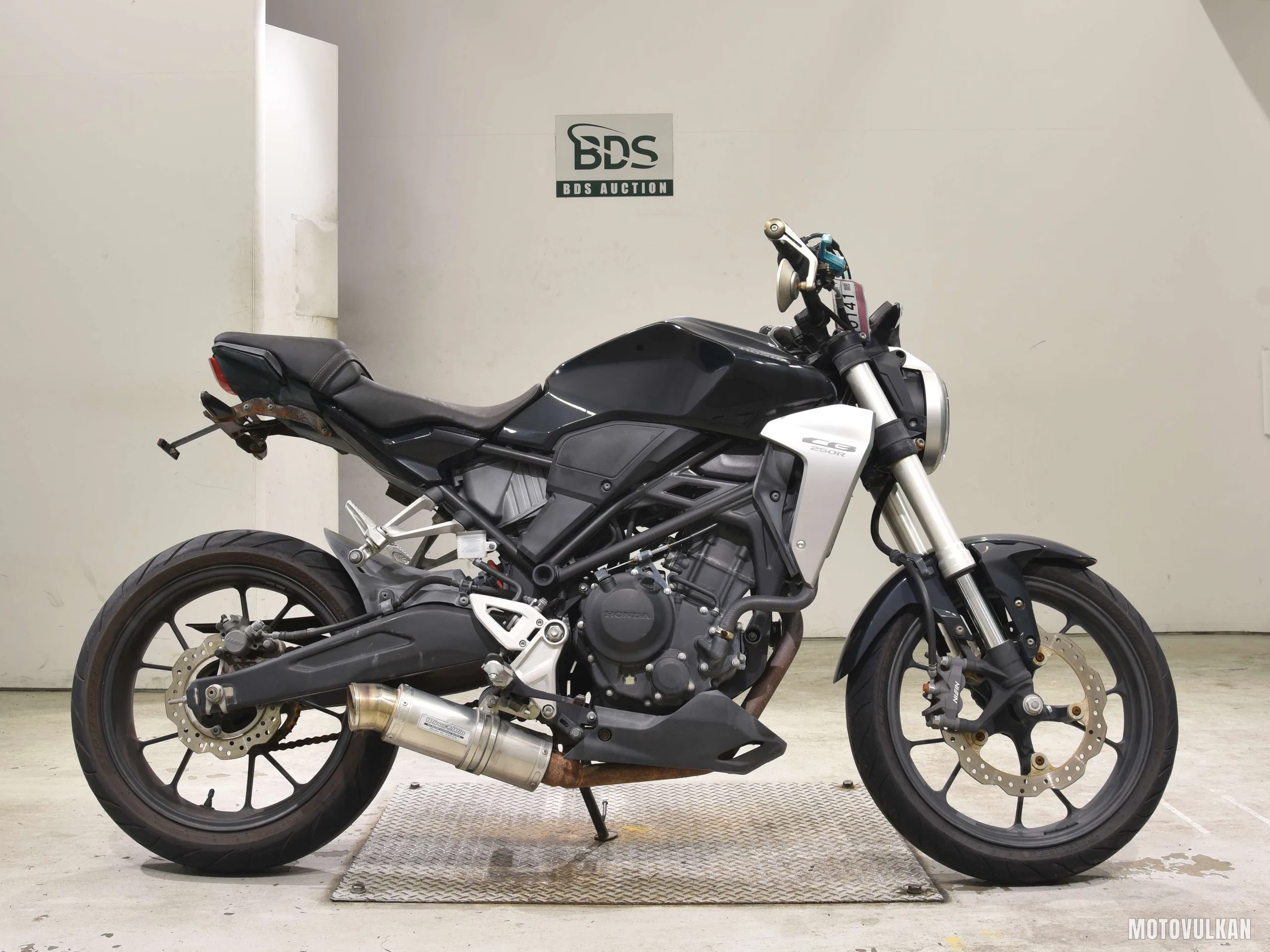 Honda CB250R