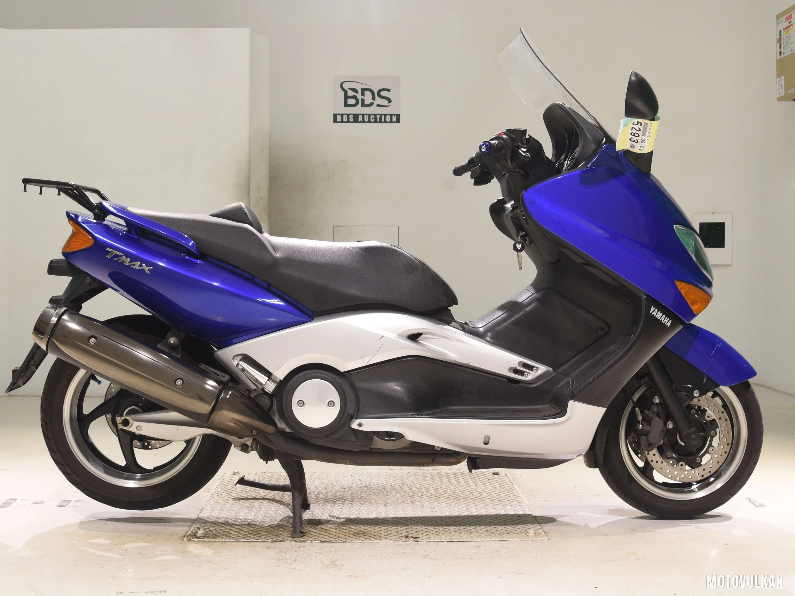 Yamaha T-MAX500-2