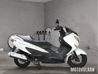Suzuki Burgman 200