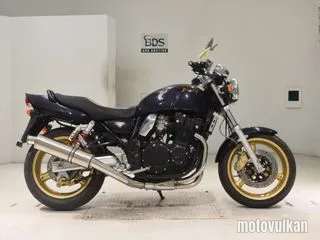 Suzuki INAZUMA400