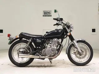 Yamaha SR400-3