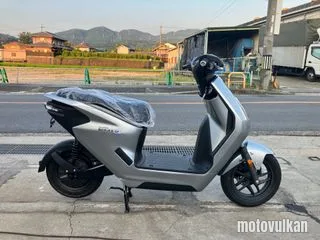 Honda Em1 E: