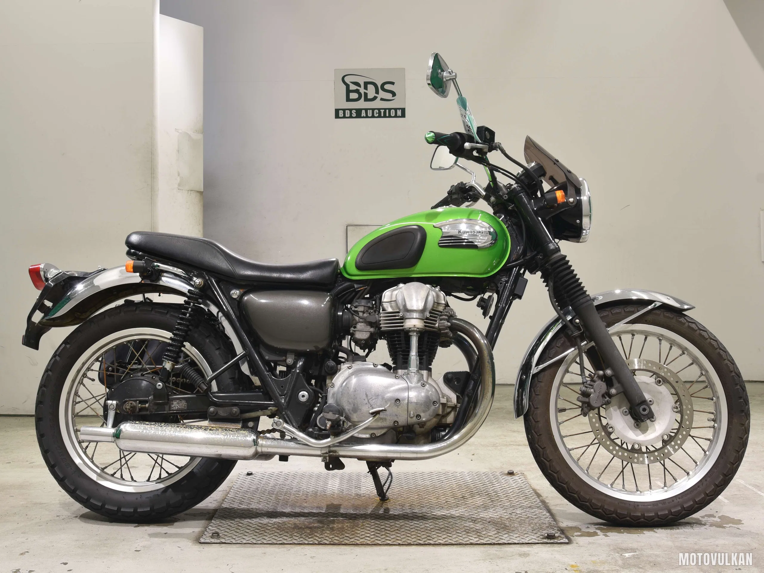 Kawasaki W400