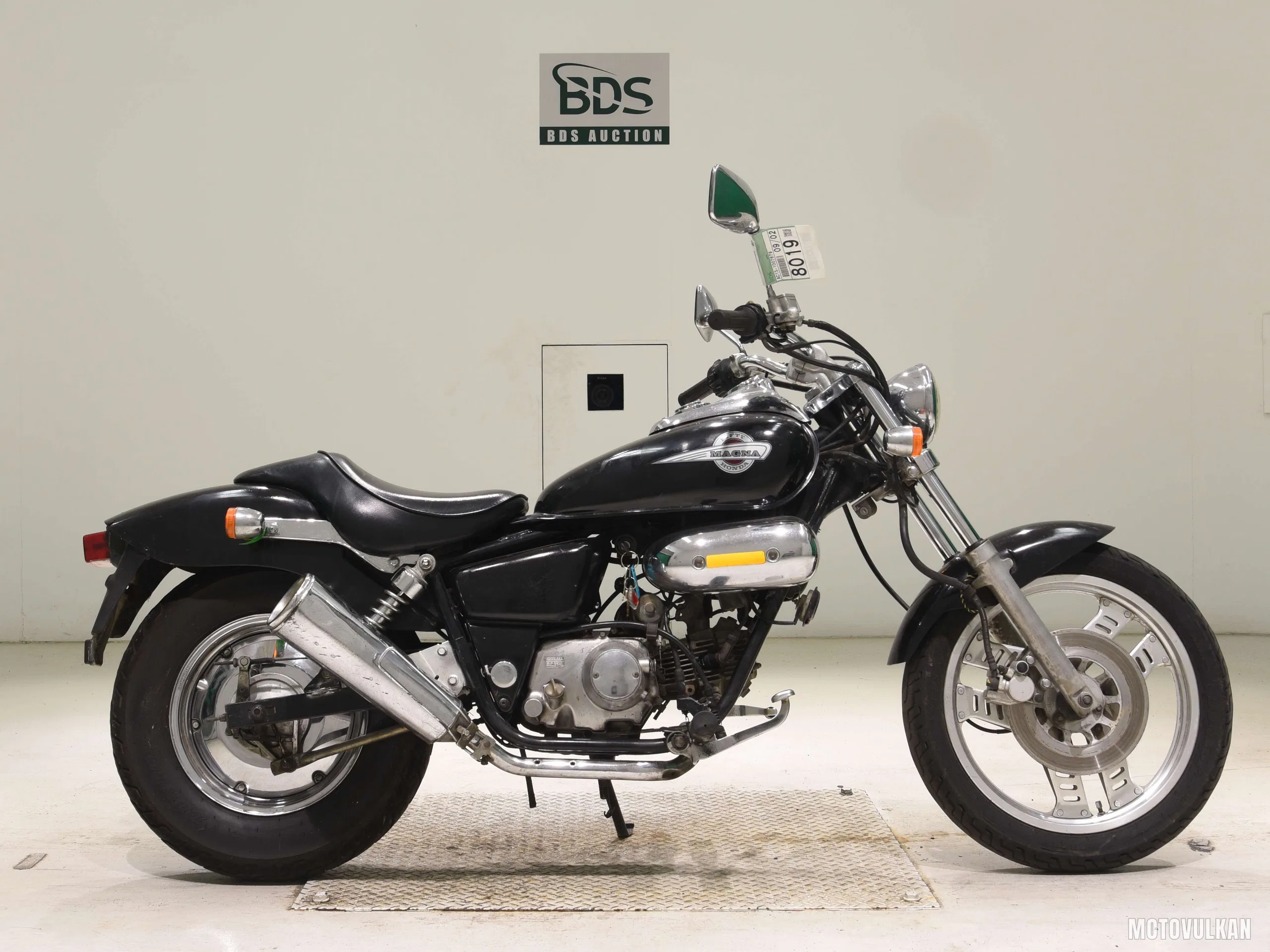 Honda MAGNA50