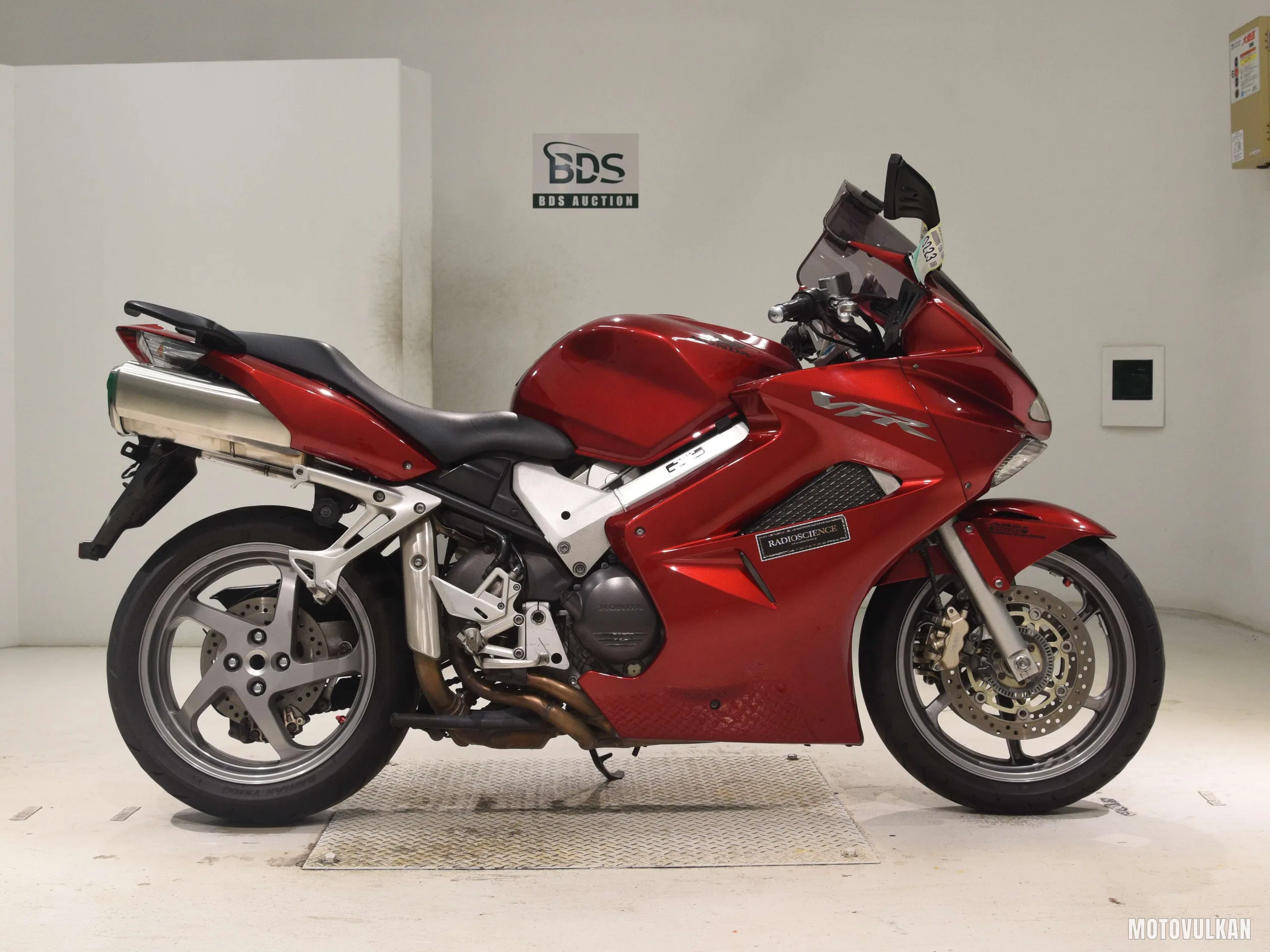 Honda VFR800-2A