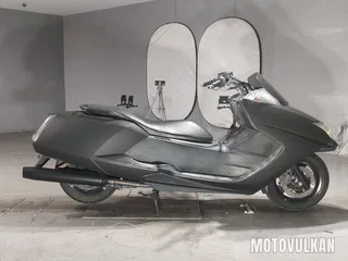 Yamaha Maxam