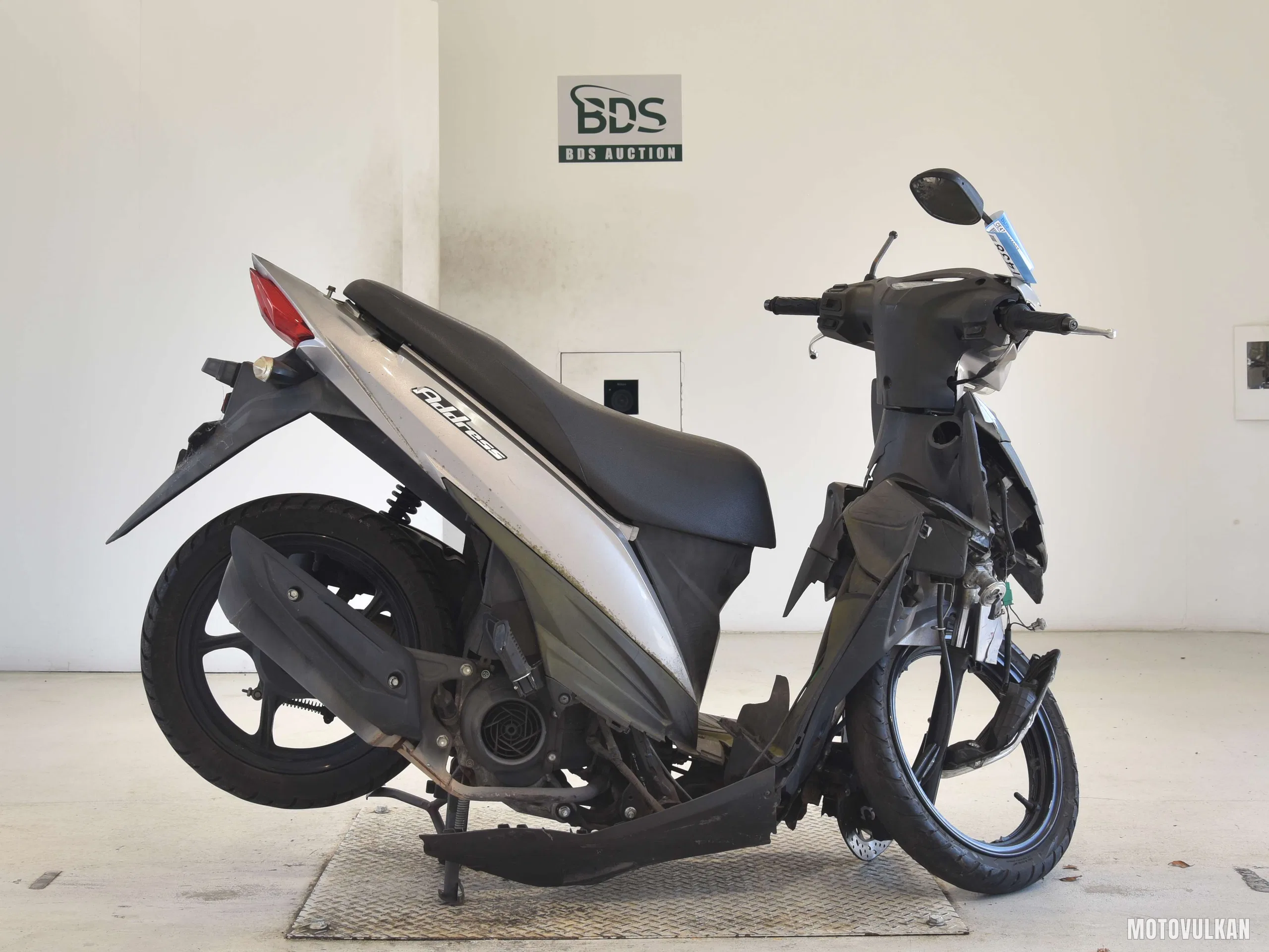 Suzuki ADDRESS110-2