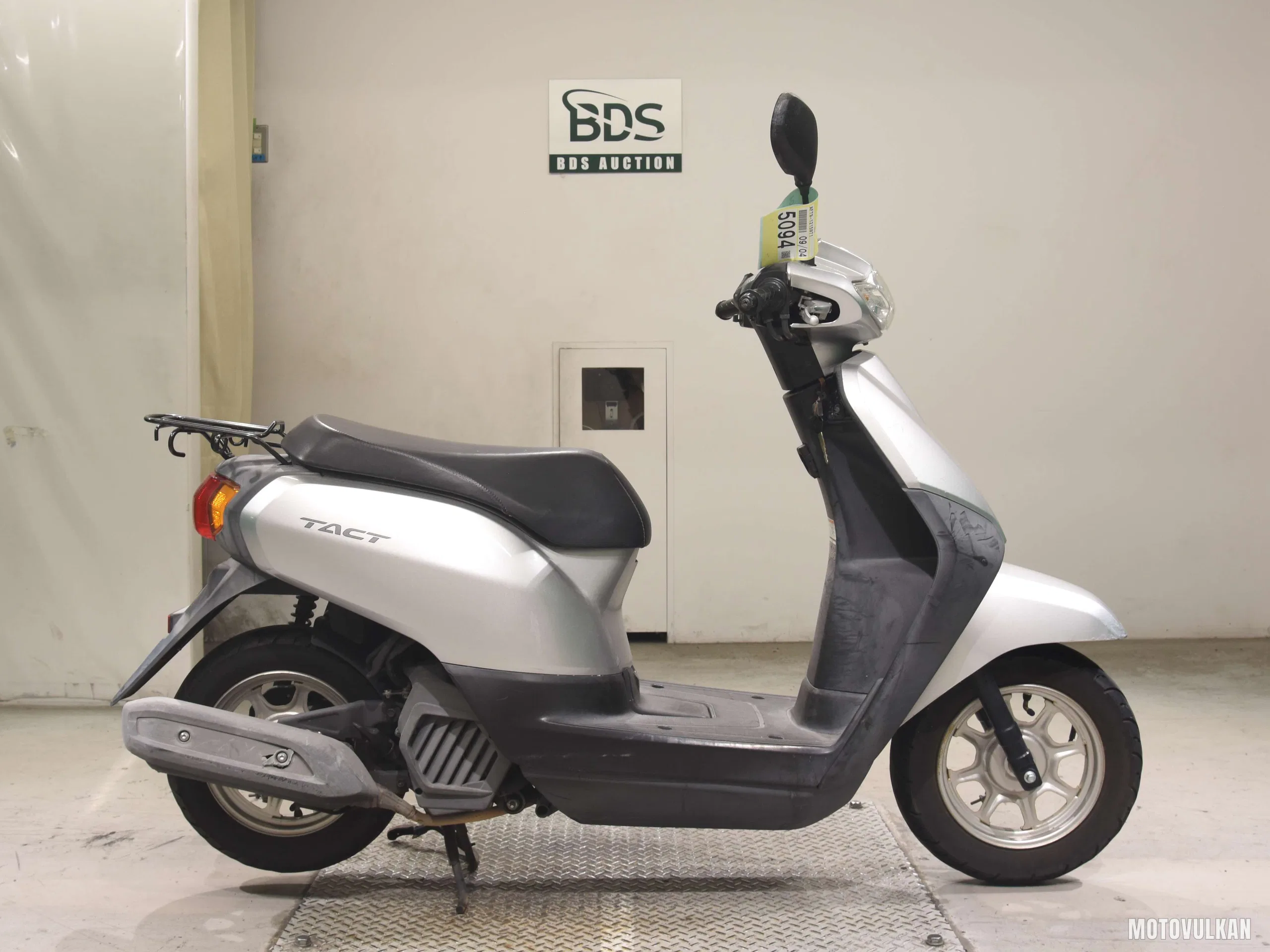 Honda TACT-4 Basic