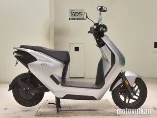 Honda EM1E: