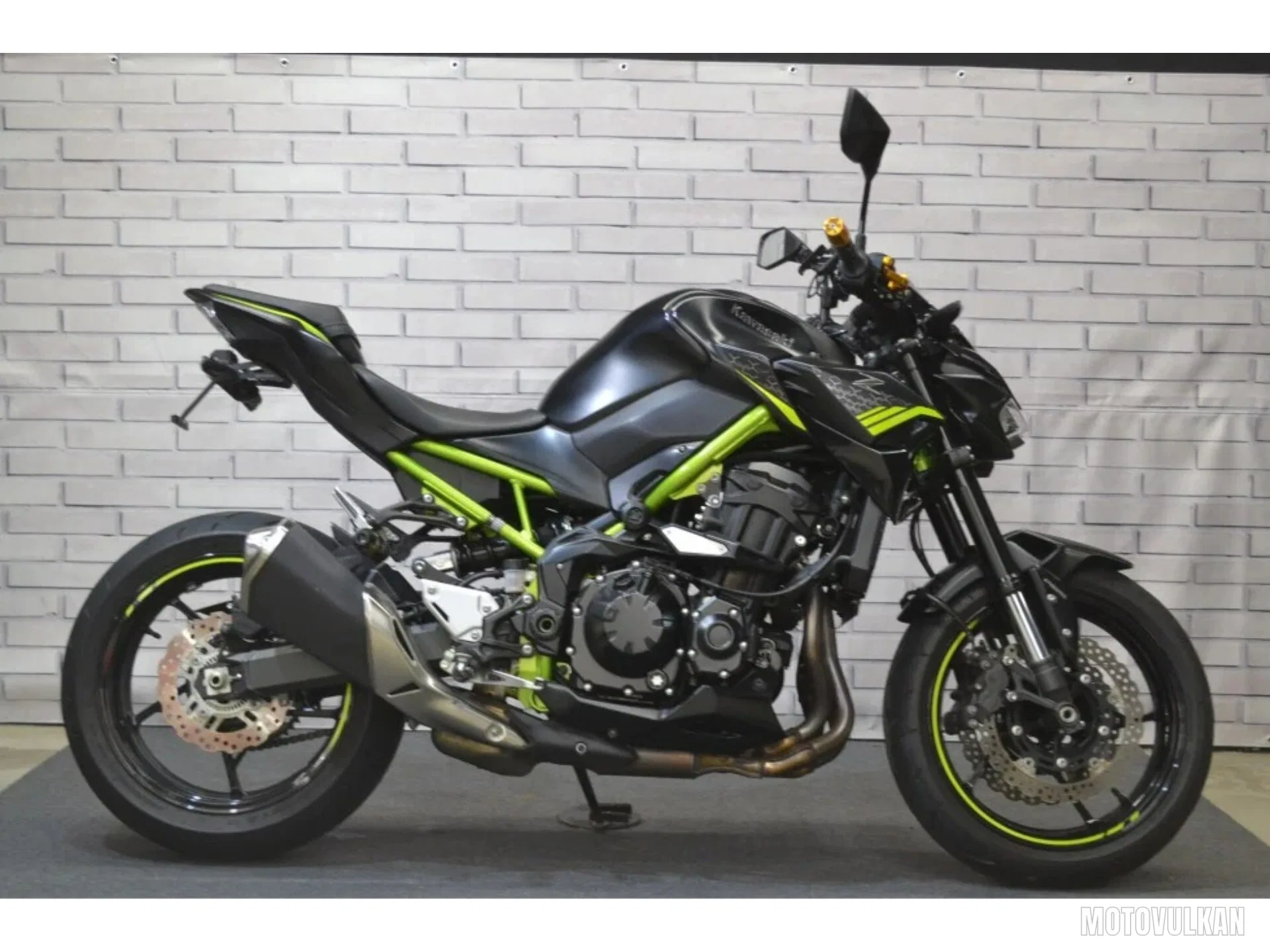 Kawasaki Z900