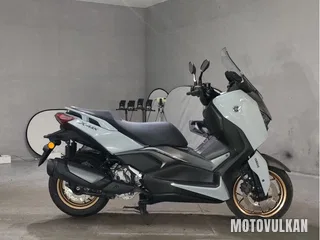 Yamaha X-MAX250