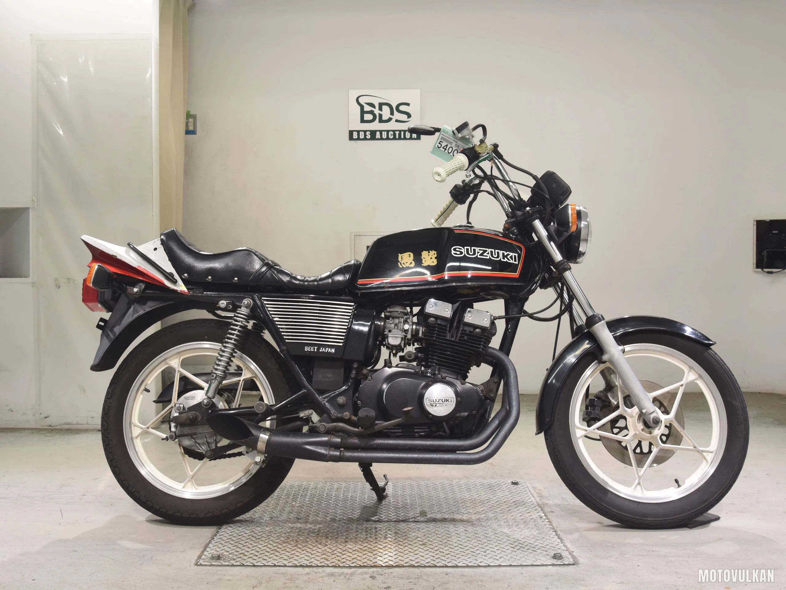 Suzuki GSX250E