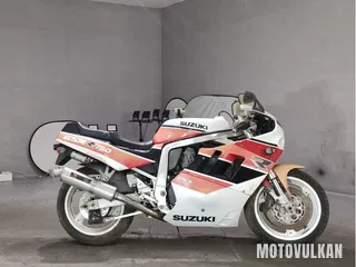 Suzuki GSX-R750