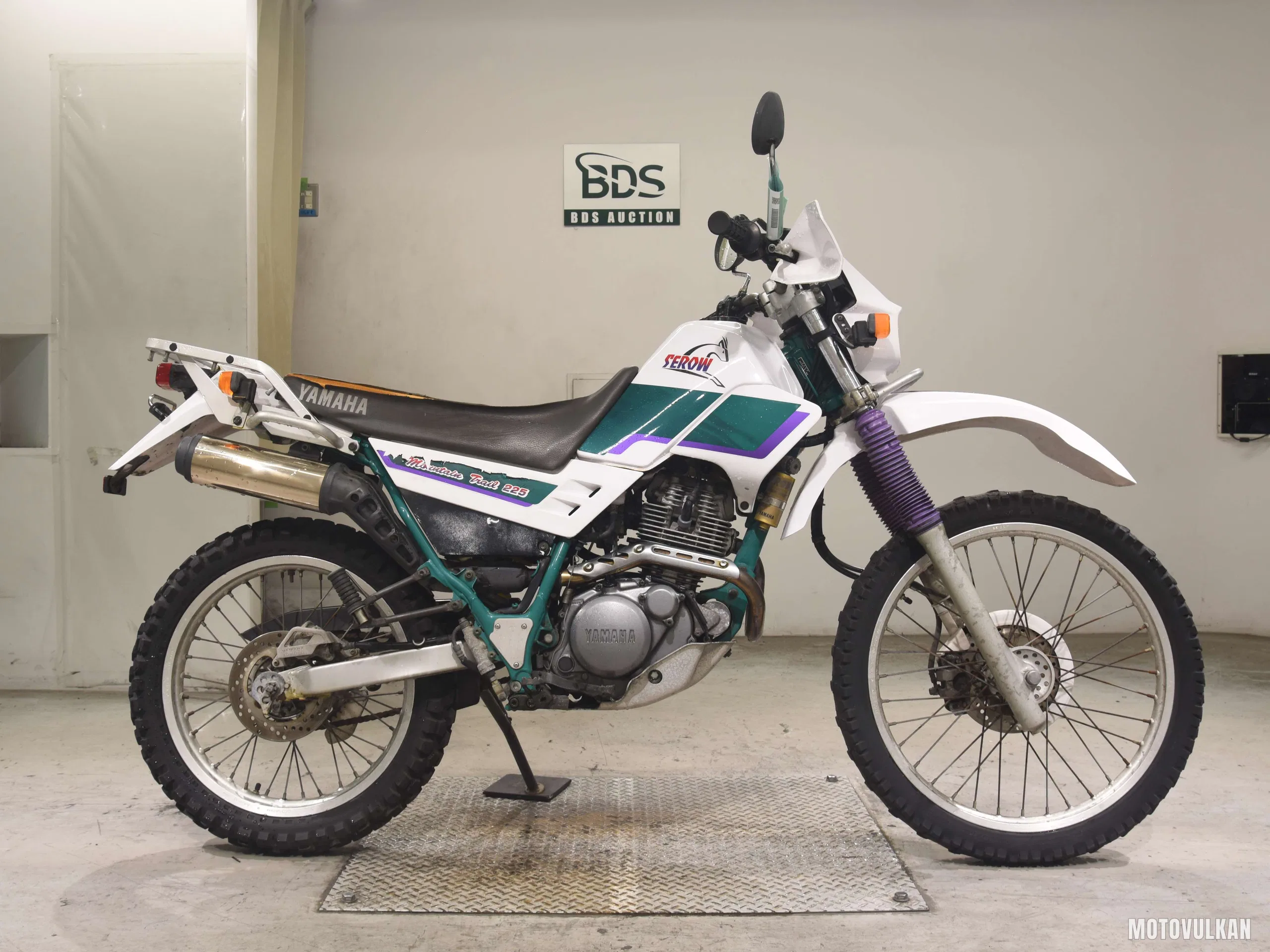 Yamaha SEROW225W