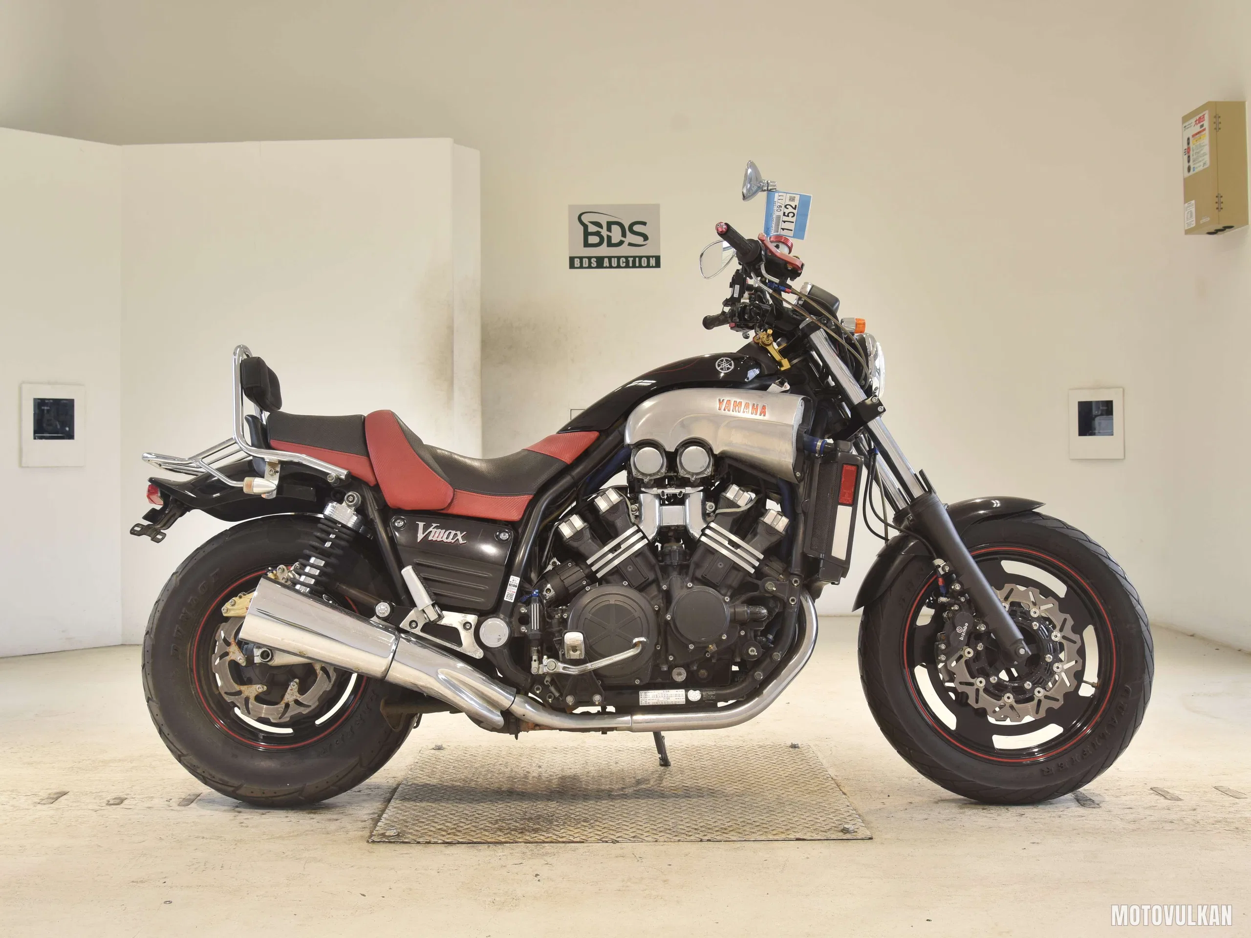 Yamaha V-MAX