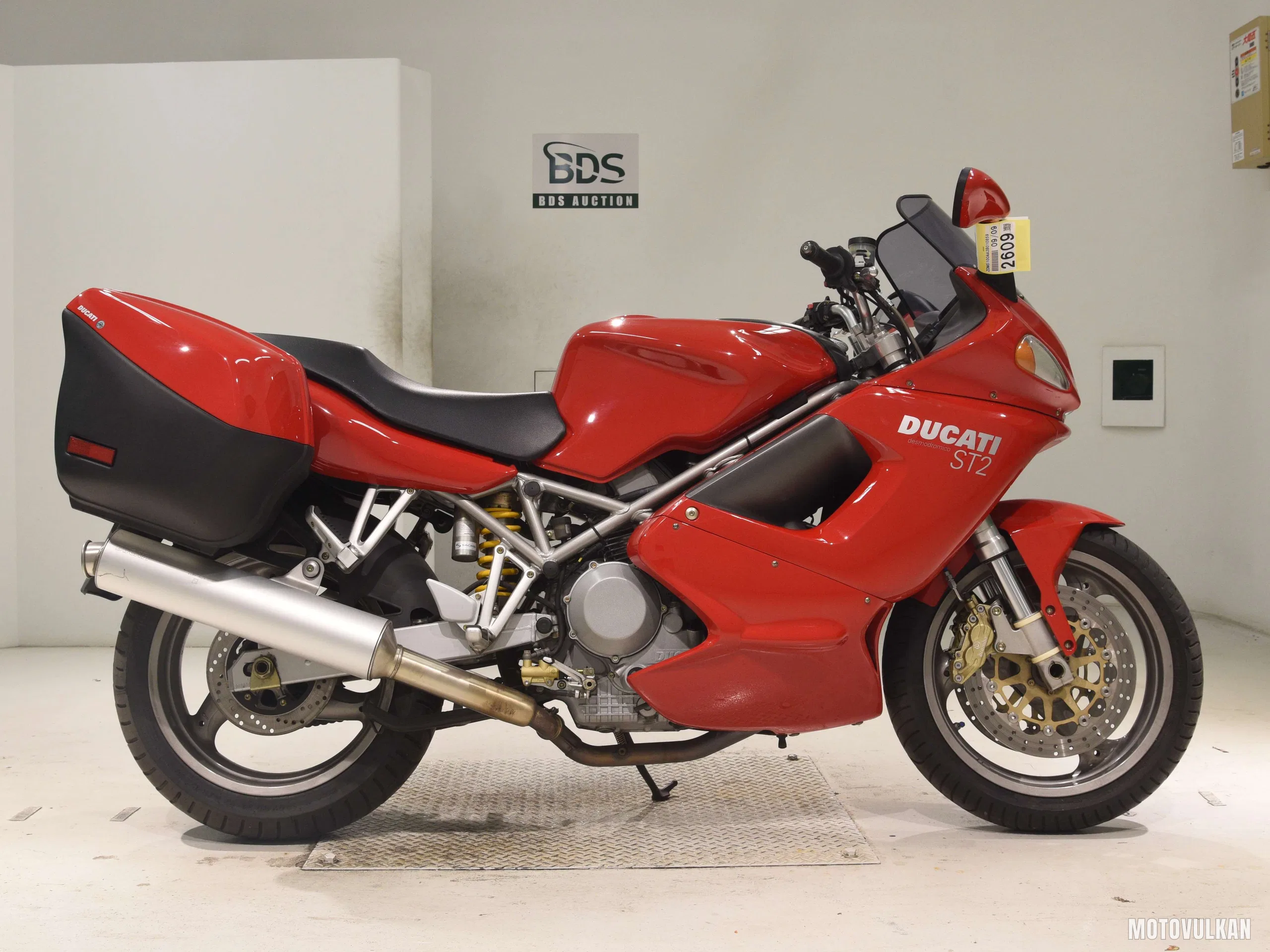  DUCATI ST2