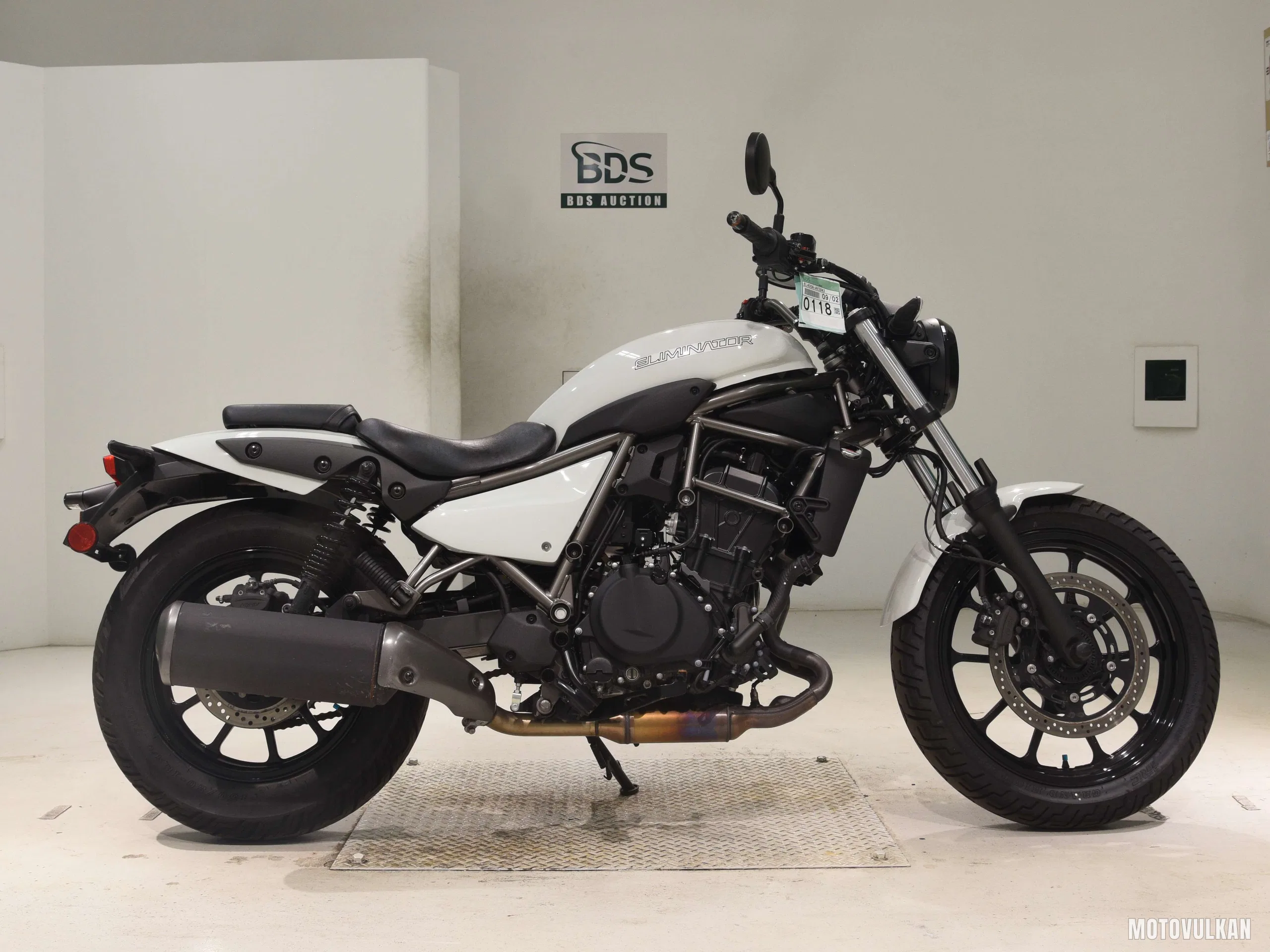 Kawasaki ELIMINATOR400-3