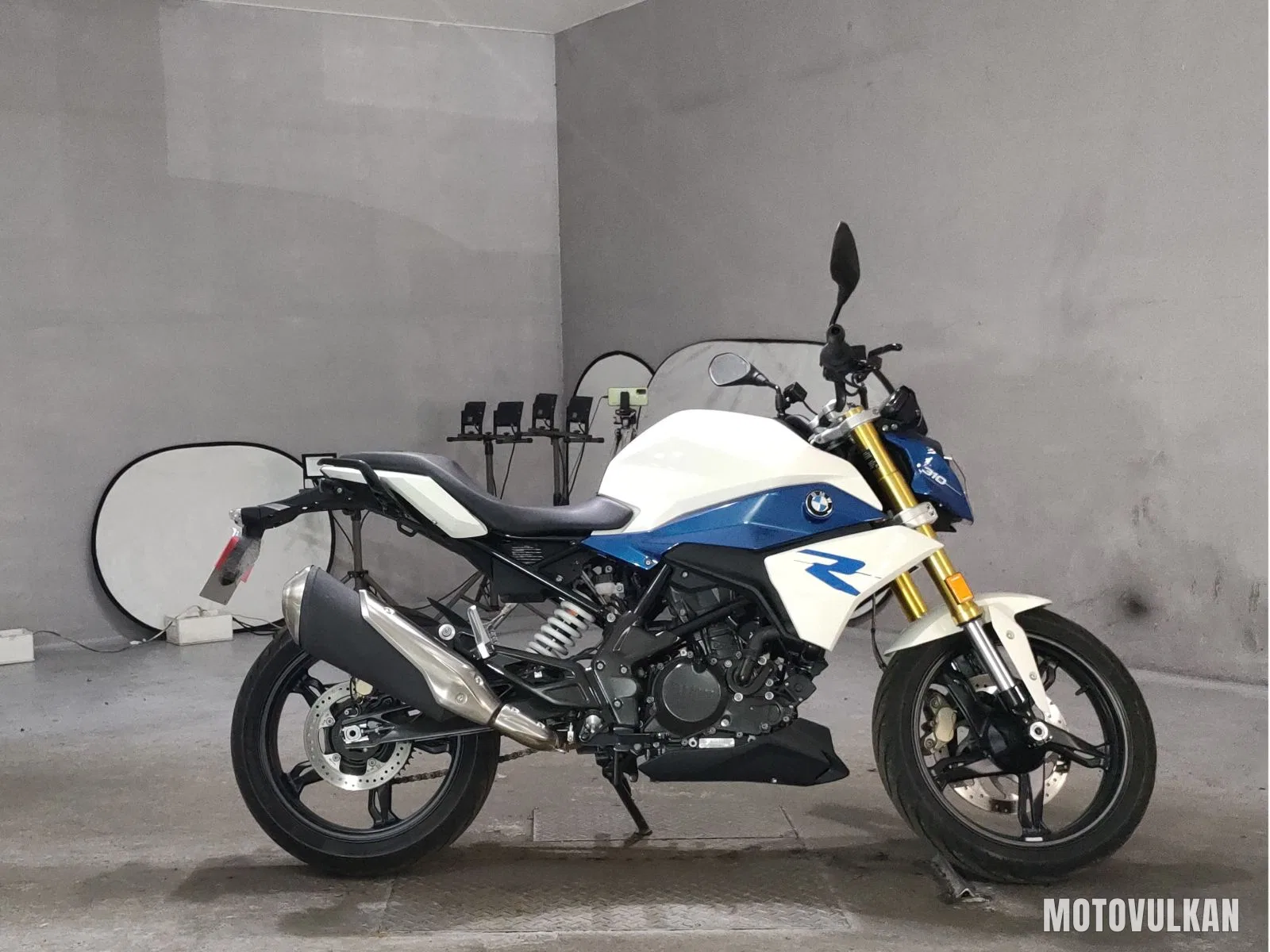 BMW BMW G310R