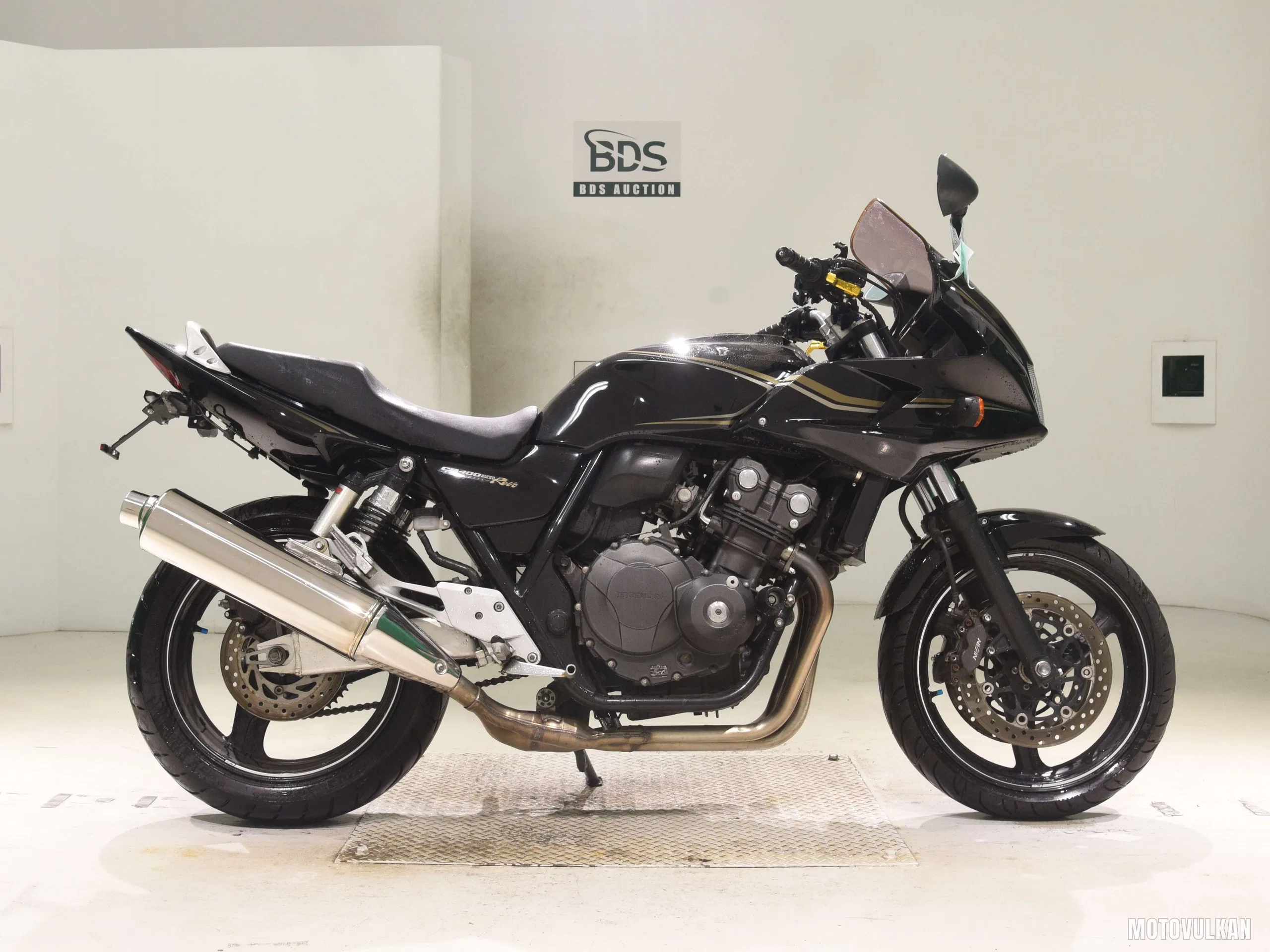 Honda CB400SFV BOL D'OR-2