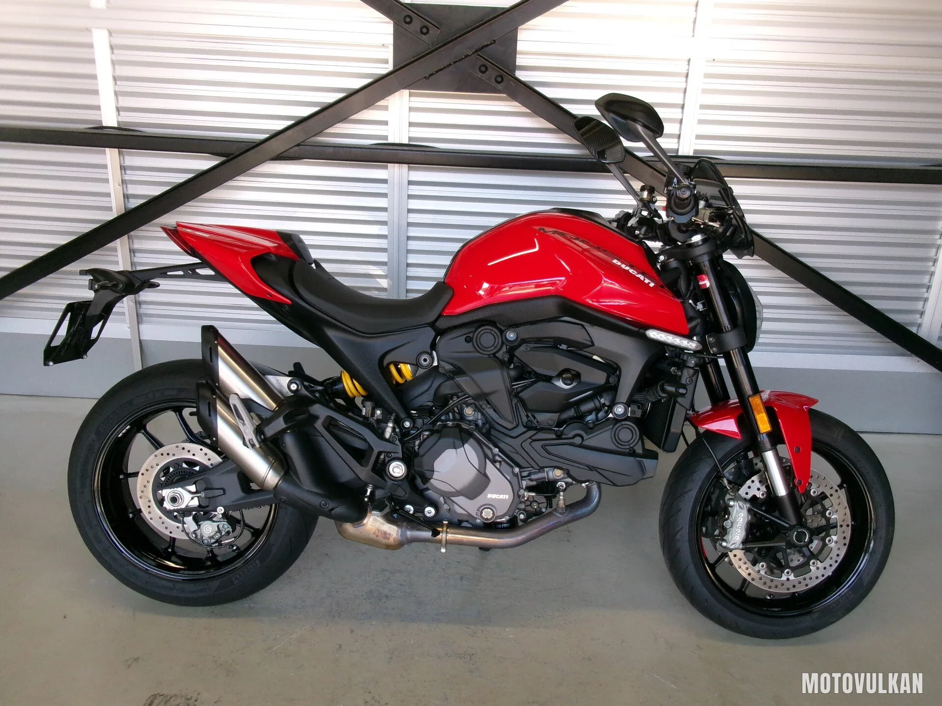 Ducati Ducati Monster 937 Plus