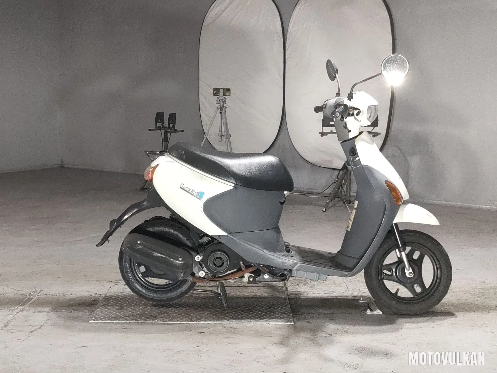 Suzuki Let's 4