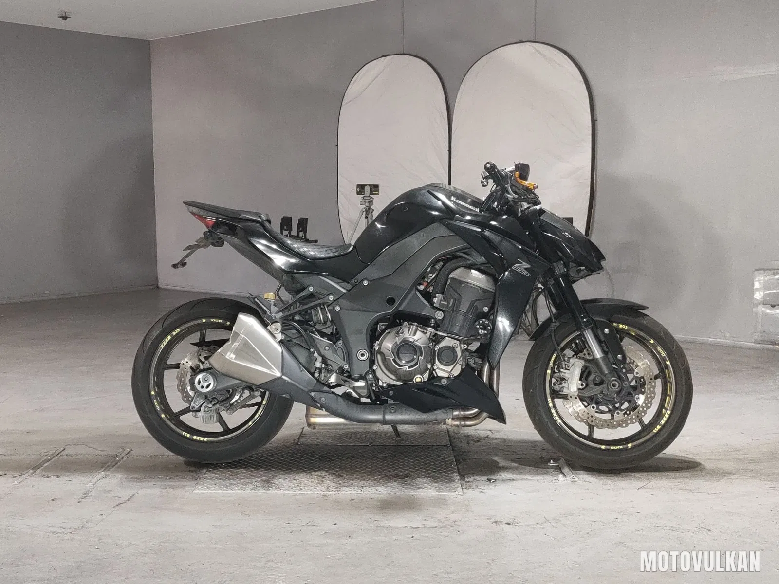 Kawasaki Z1000