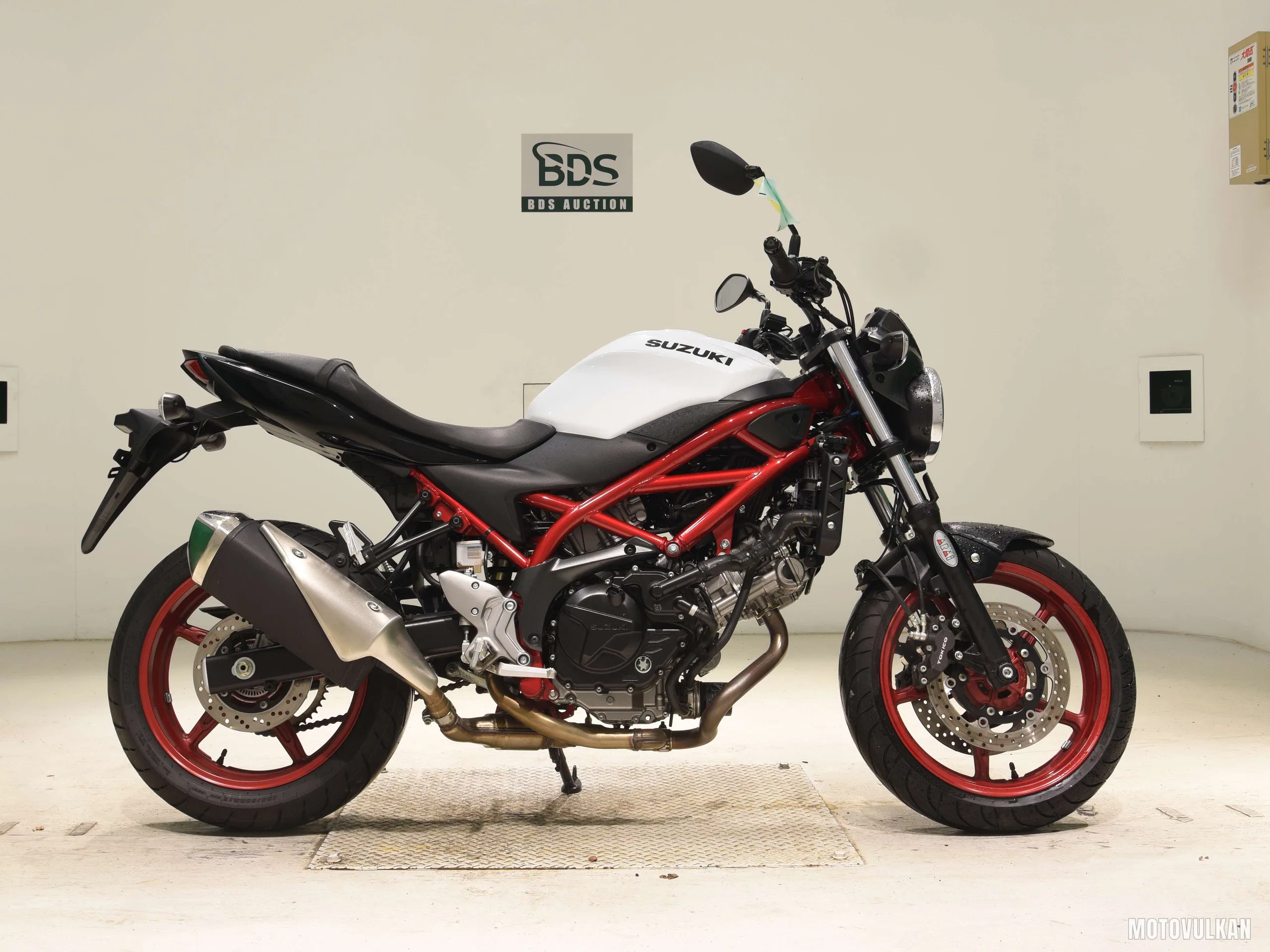Suzuki SV650A