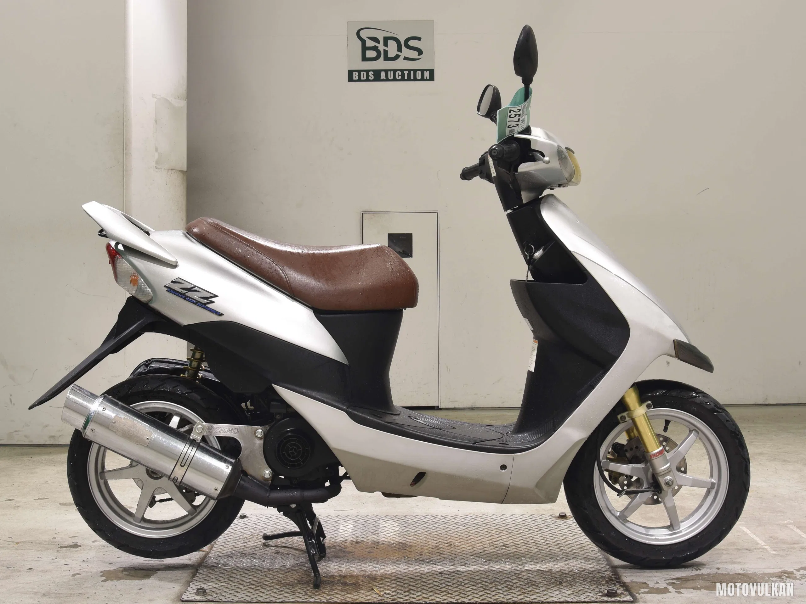 Suzuki ZZ