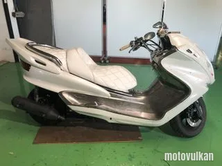 Yamaha Majesty250