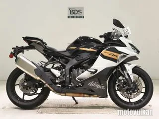 Kawasaki ZX-4R SE