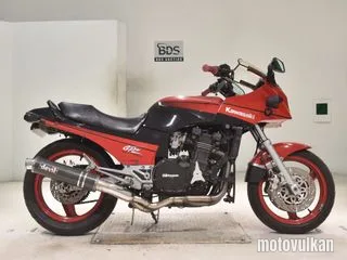 Kawasaki GPZ900R