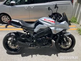 Suzuki Katana