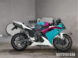 Yamaha YZF-R1
