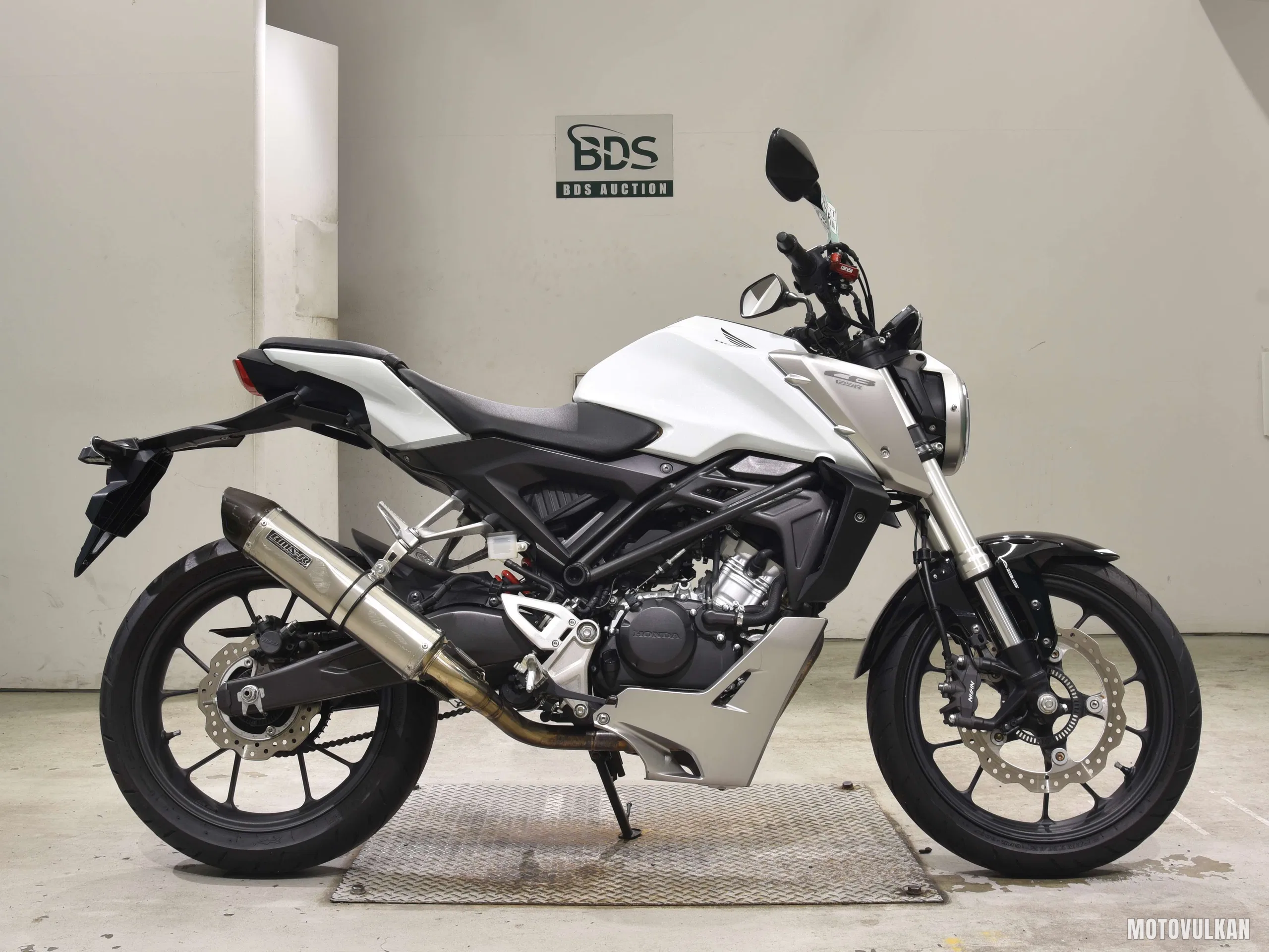 Honda CB125R