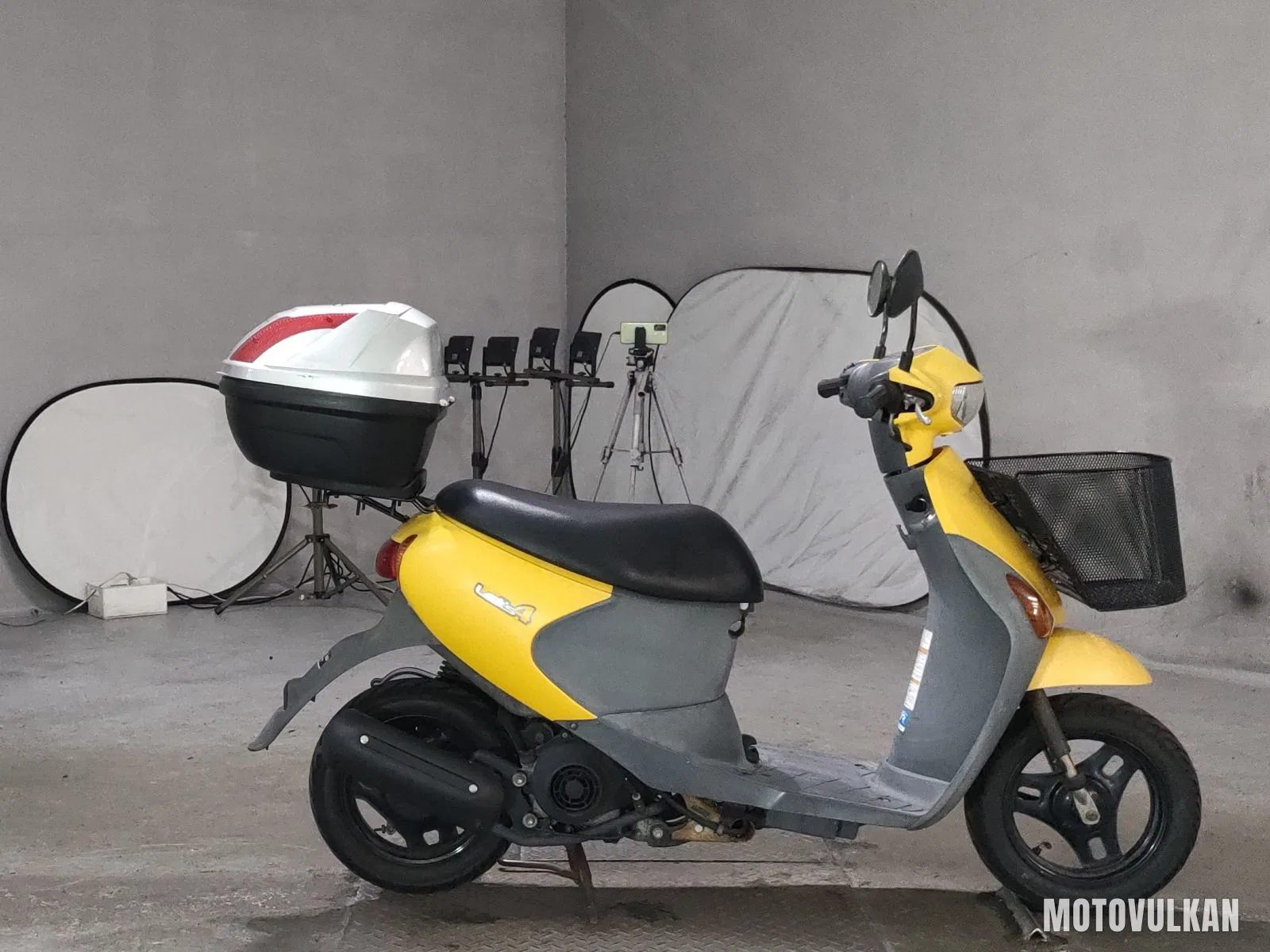 Suzuki Let's 4