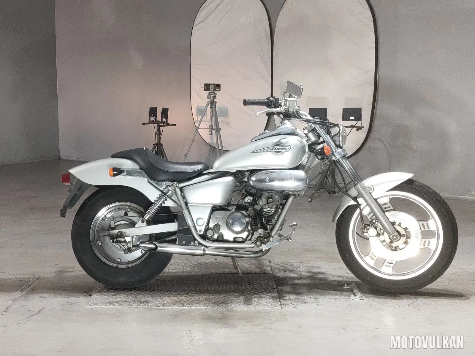 Honda Magna 50