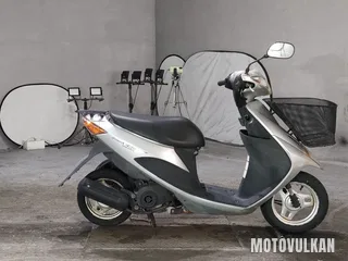 Suzuki Address V50