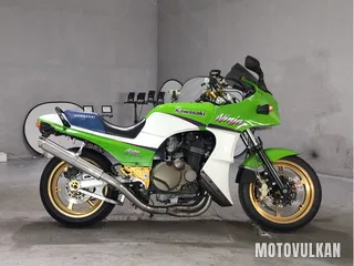Kawasaki GPZ900R