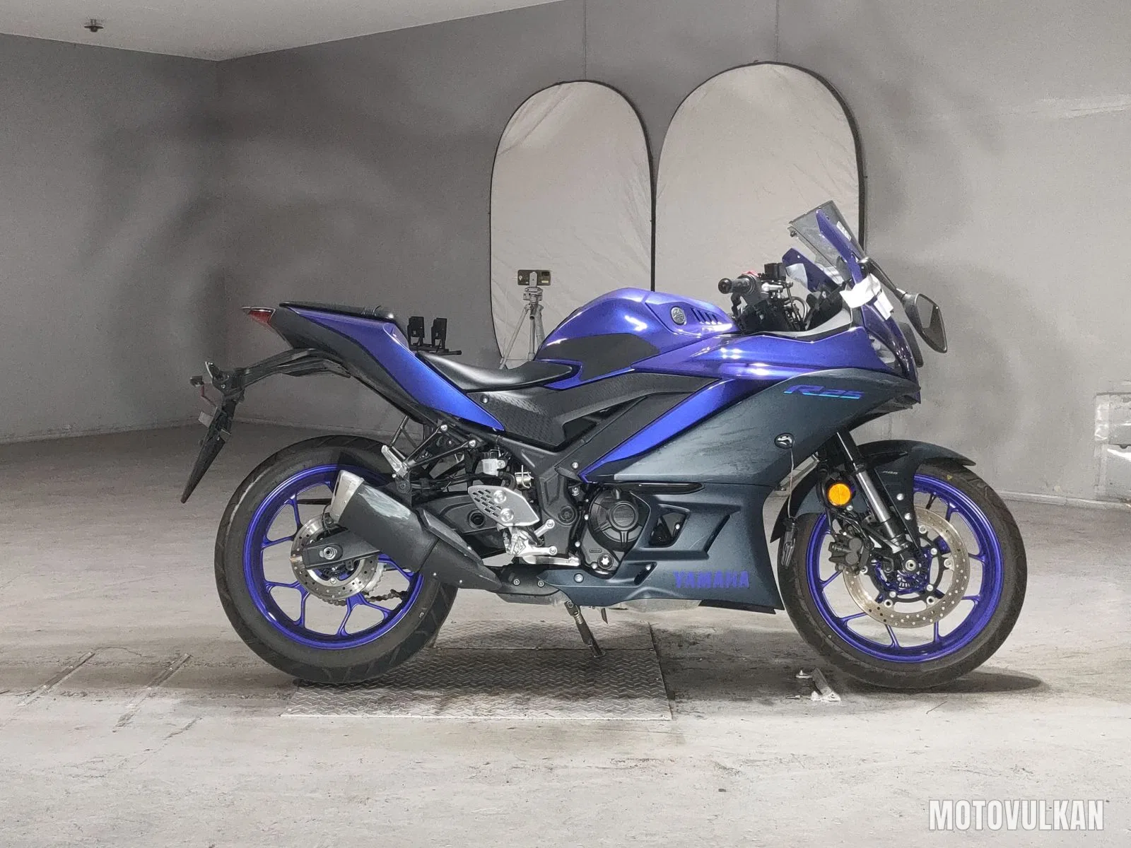 Yamaha YZF-R25