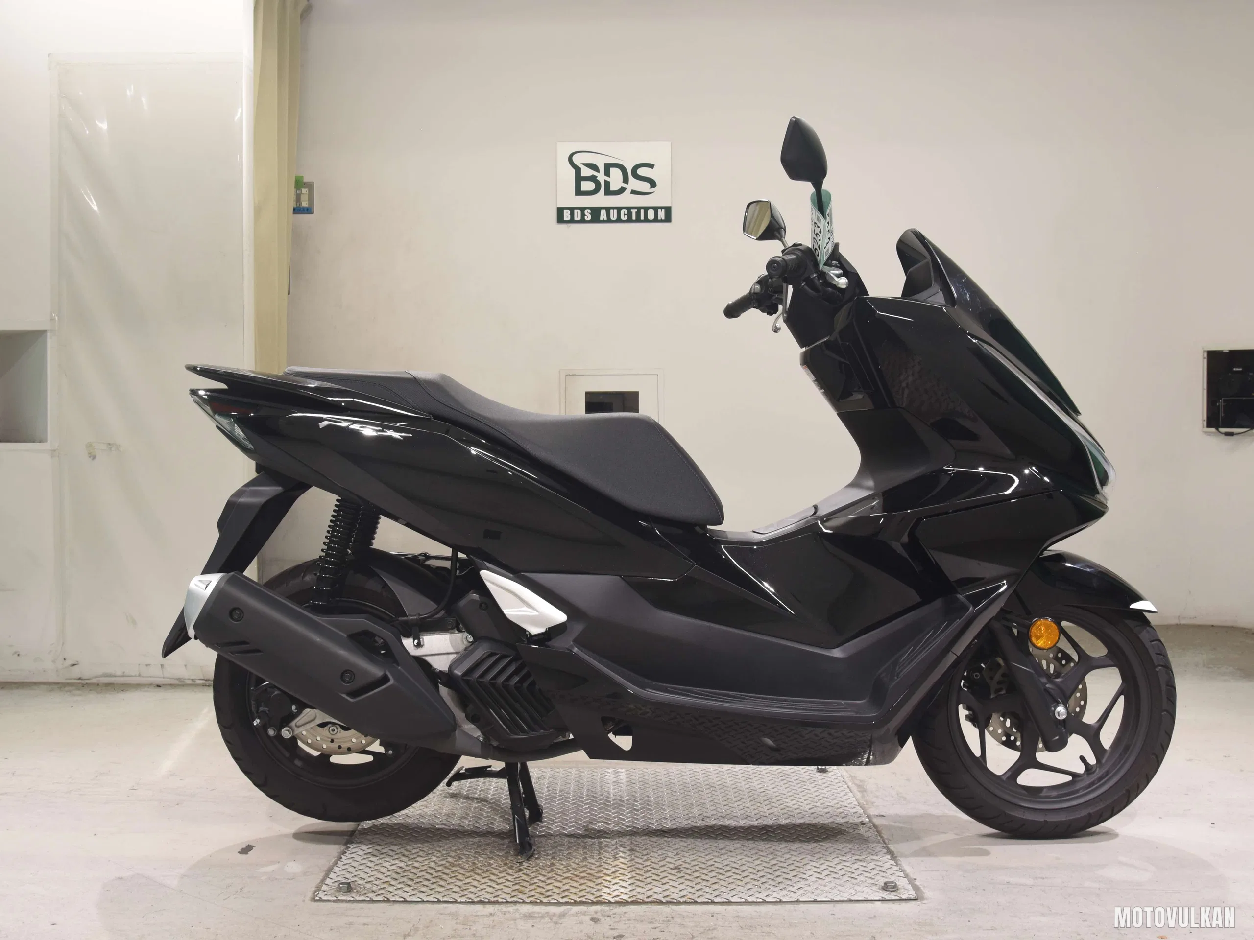 Honda PCX125-4