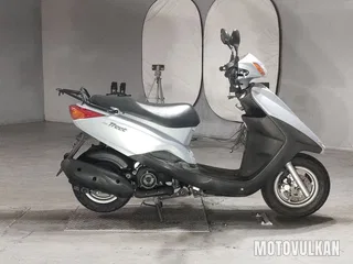 Yamaha Axis Treet