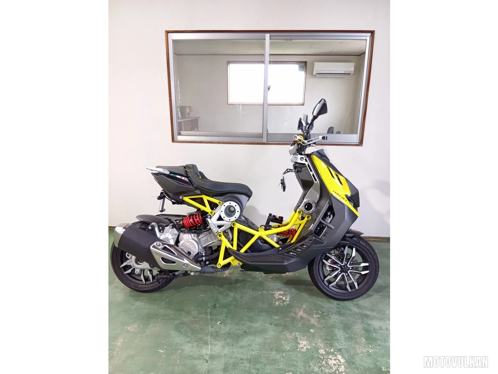 Other Non Japanese Italjet Dragstar200